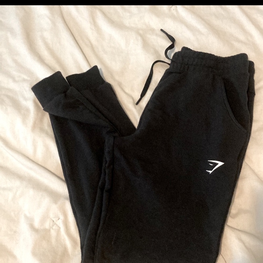 Gymshark Women’s Black jogger Small